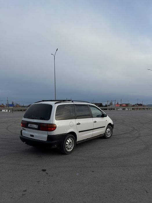 Фольсваген шаран