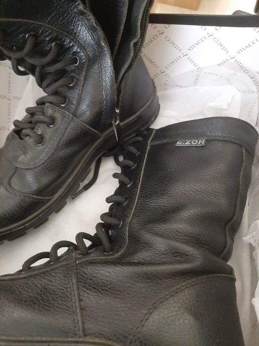 Ботинки Берцы  чёрные кожаные