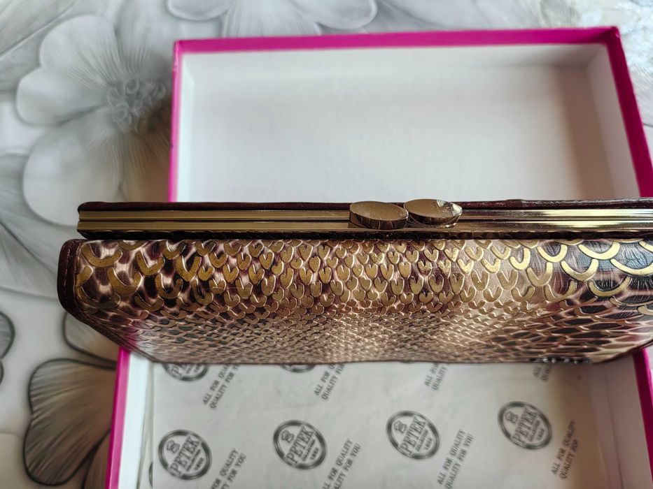 Кошелёк женский.