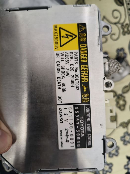 Блок фар Lexus es Toyota