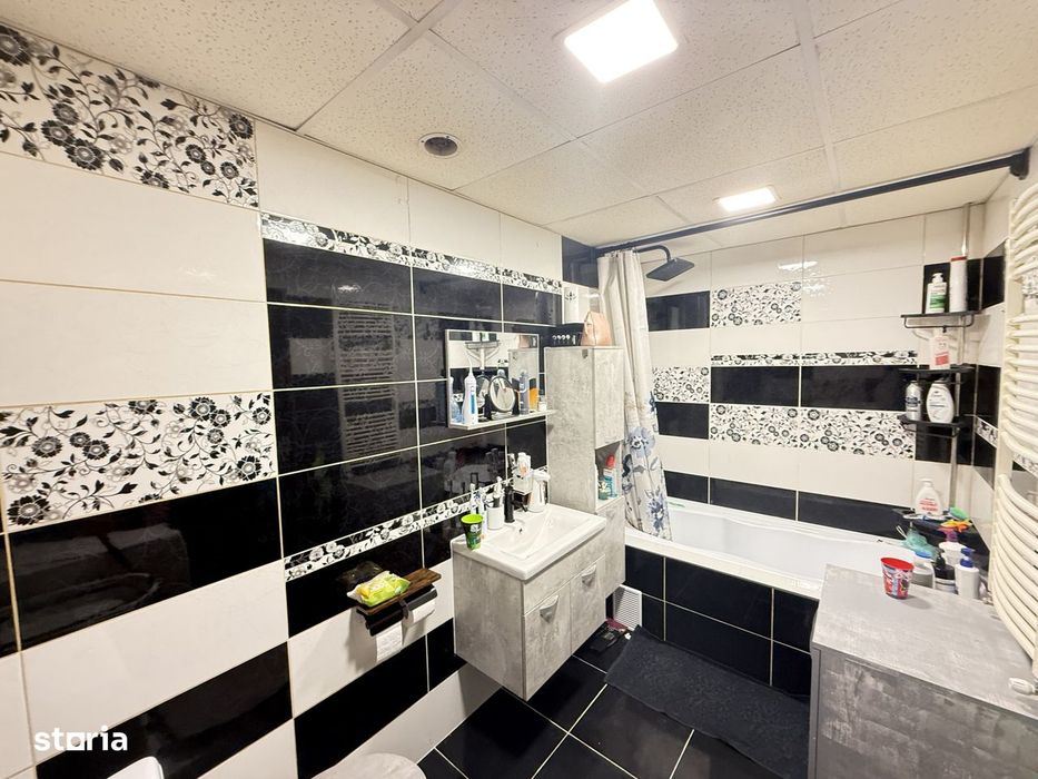 Apartament 3 camere la cheie Oasului .