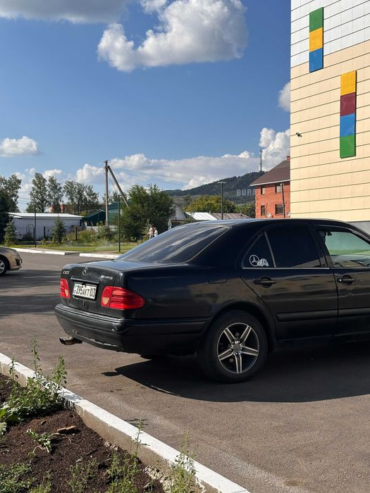 Mercedes-Benz E 230, 1996 г.