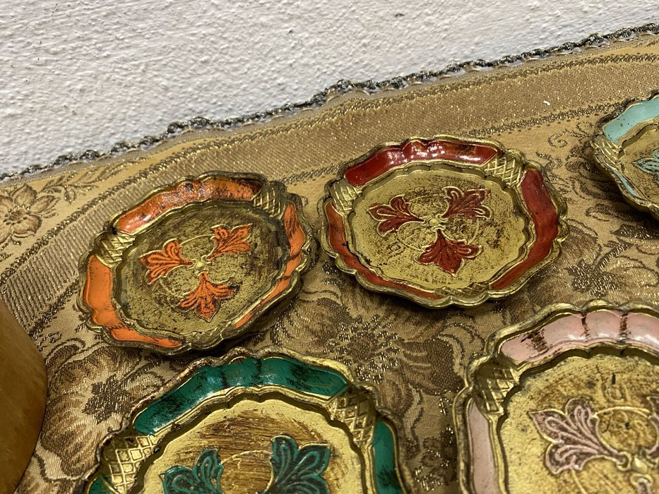 Подложки за чаши италианско производство