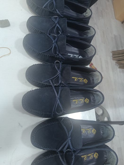 Poyafzallar sotiladi