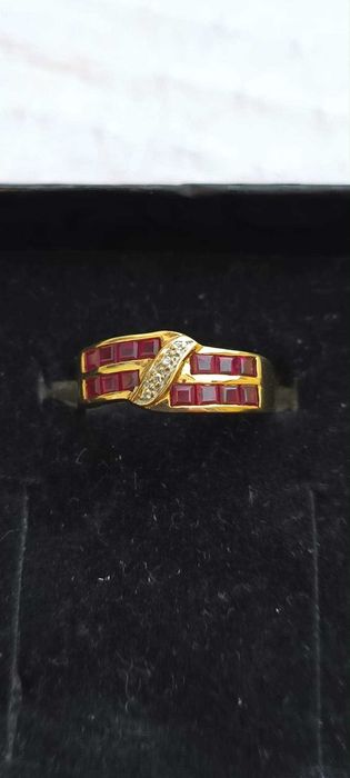 Inel aur 14k cu rubin și briliante