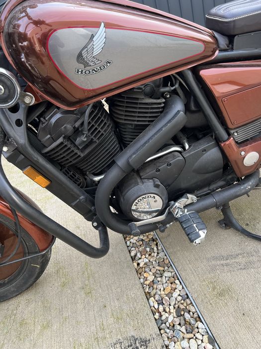 Honda shadow 1100(bobber)