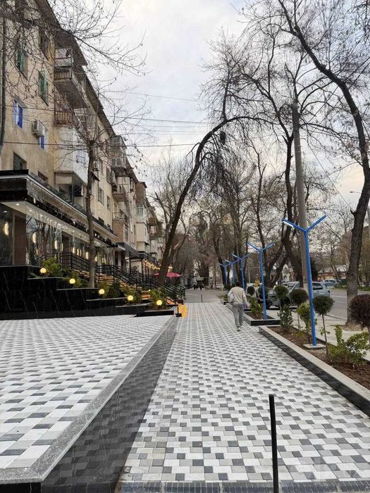 Нежилое помещение Ор-р: стадион Старт и BON кафе