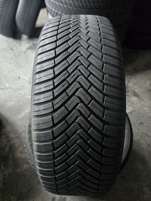 Continental 215/60 R16 99V MS all season