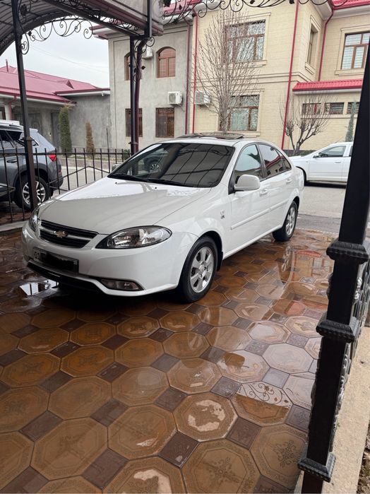 Gentra avtomat 3- pozitsiya Arenda vikup yoki naxt