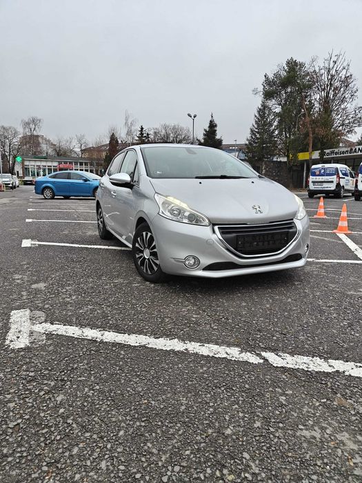 Peugeot 208 VTI  1.2 Benzina Euro 6