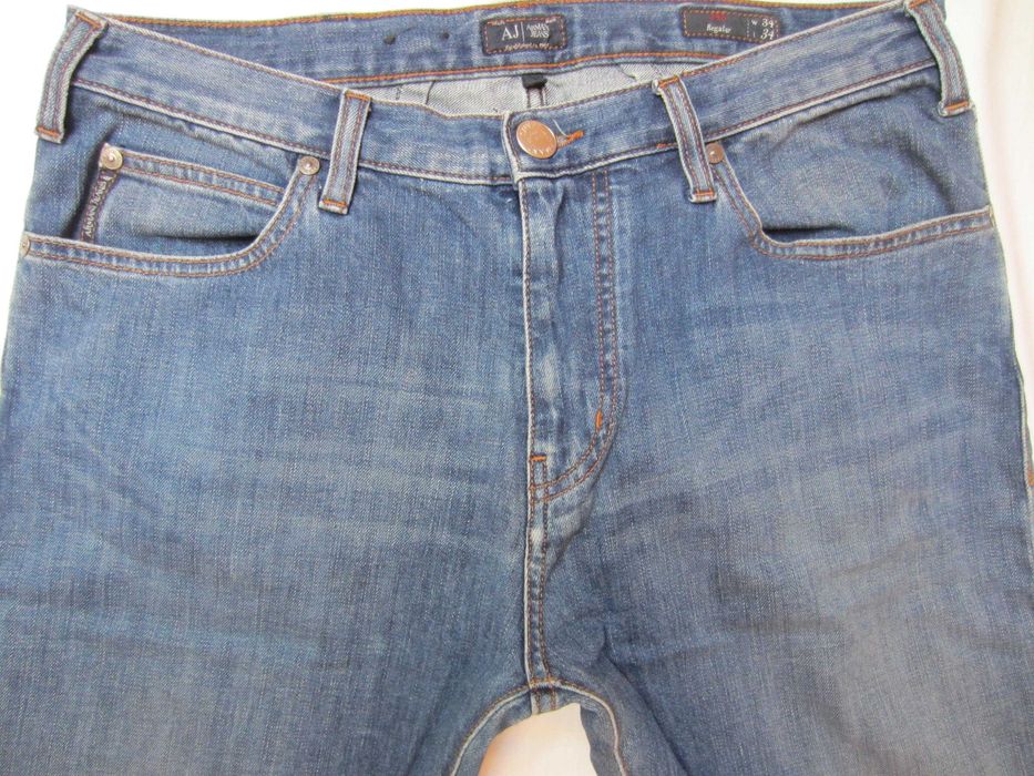 Blugi Armani W34 L34,Talie=82cm,Lung=104cm,drepti, stare f.buna