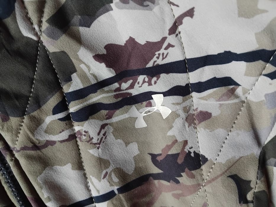 Under Armour  Дамски елек