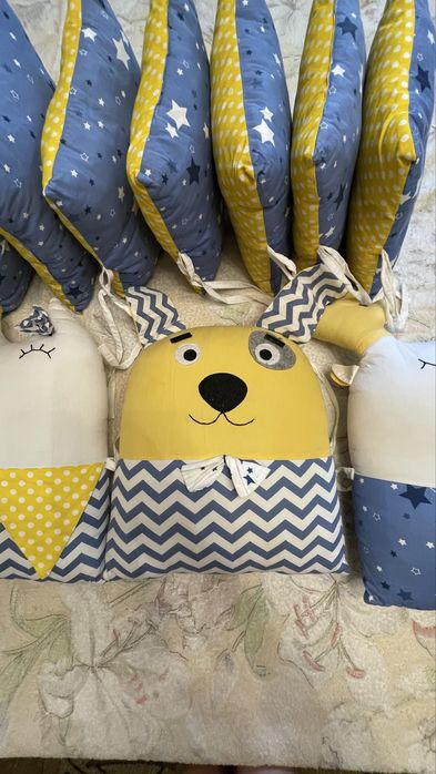 Бортики в манеж и подушки