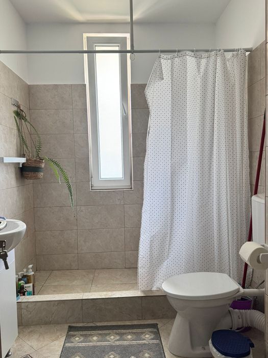 Închiriez apartament cu 2 camere în Baciu