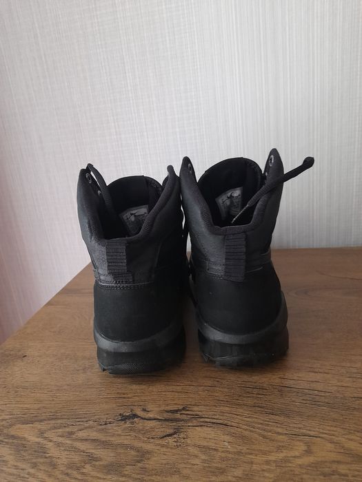 Nike Manoadome маратонки 40 номер.