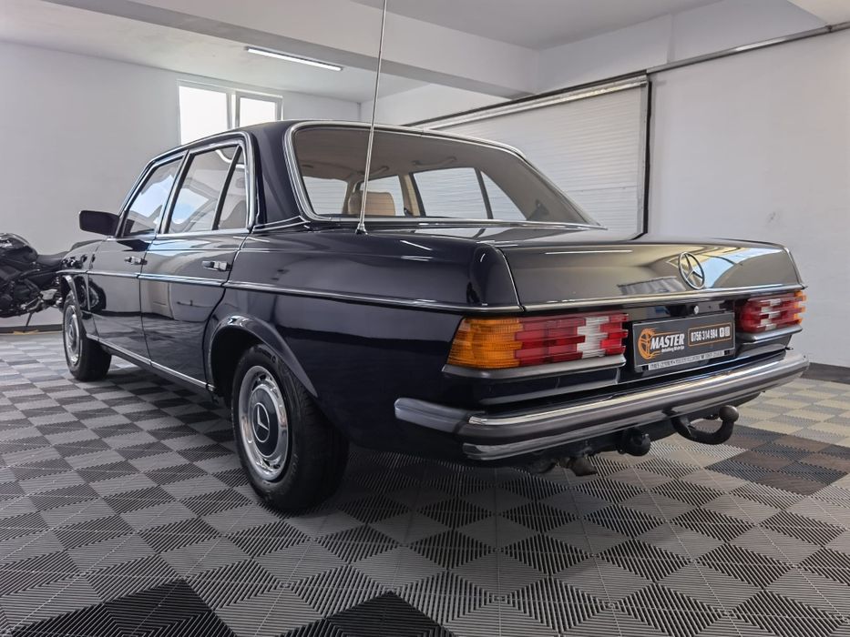 Mercedes w123 cobra 240D automatic
