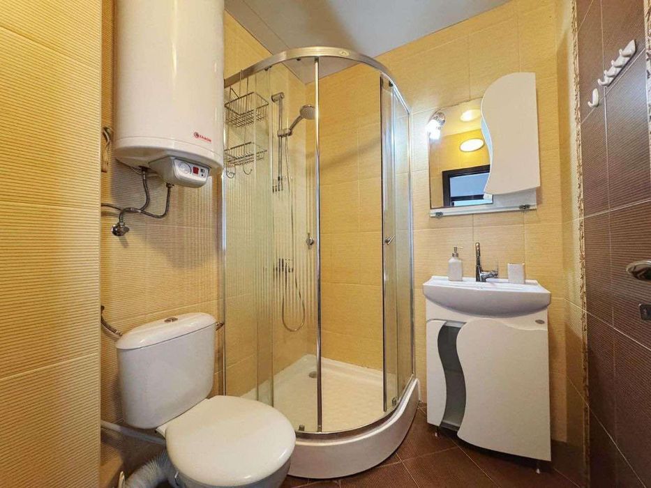 Дава се под наем Двустаен апартамент в Варна, Възраждане 3 - 70 кв.м за 500 € - Снимка #6