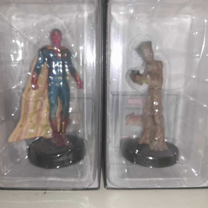 Фигурки по избор Marvel Move Collection