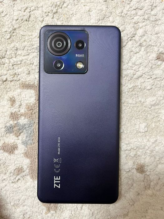 ZTE blade v50 vita