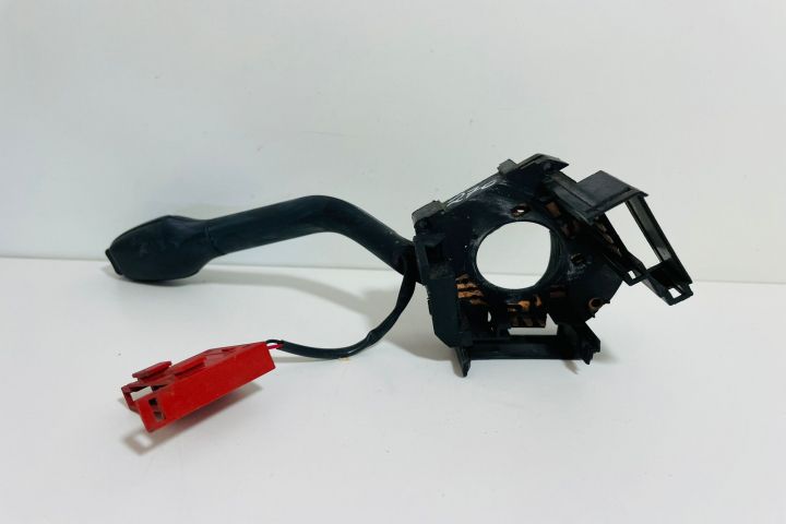 Maneta stergator 108663 Volkswagen VW Polo a 3-a generatie 6N