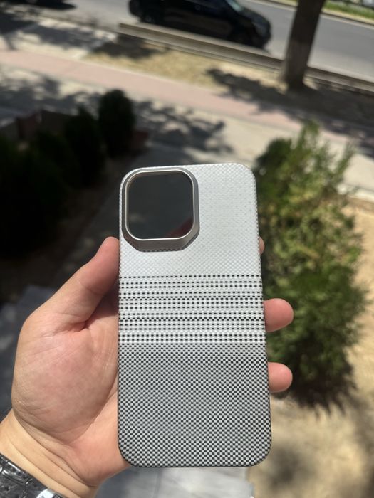 Продается чехол 15 16 17 iphone