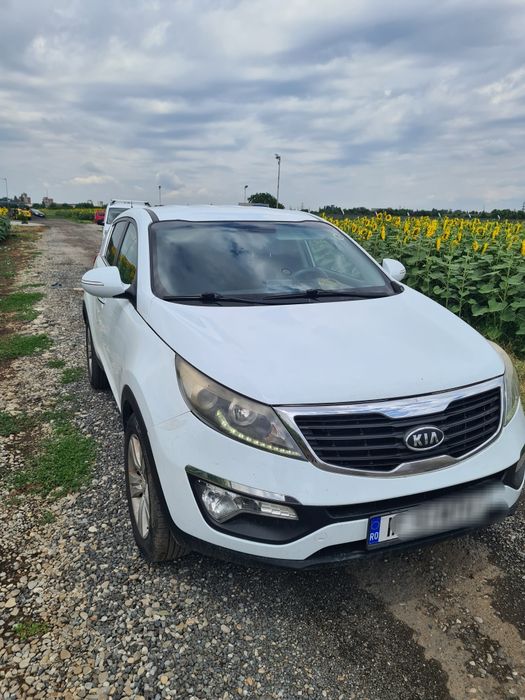 KIA Sportage 2012 — imagine 2