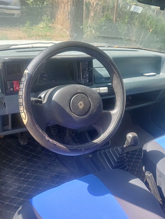 Vând mașină. Renault expres 1.9 disel