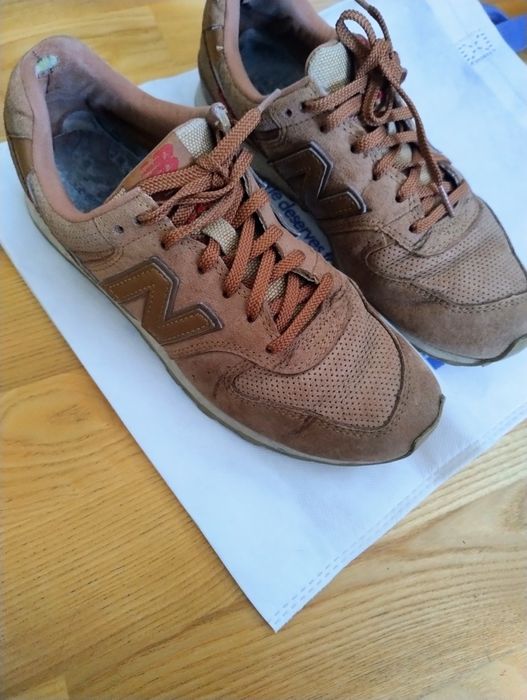 New Balance 38.5-39, lungime 25.3, casual