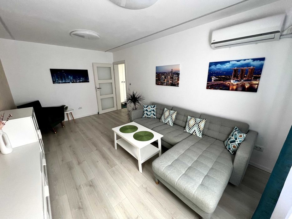 Apartament 3 camere de inchiriat Palas Mall