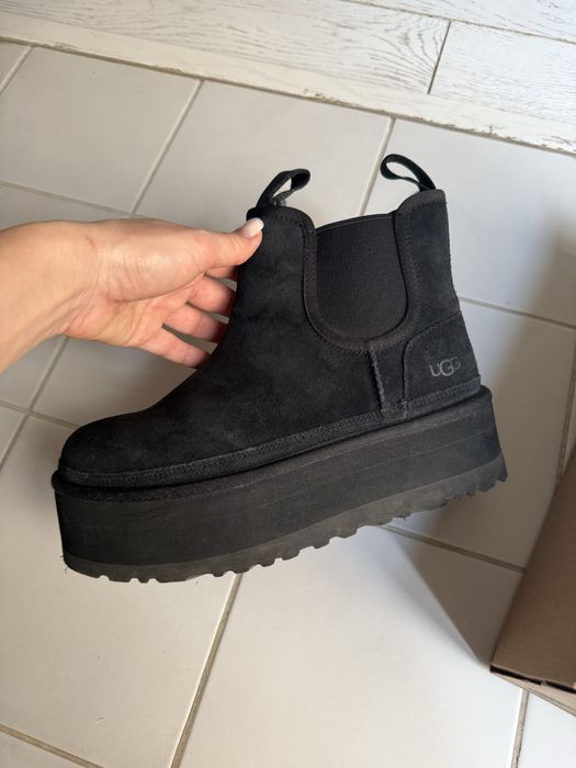Cizme UGG Neumel Chelsea