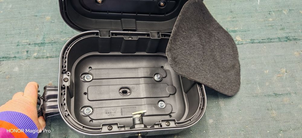 Kukirin M5 pro куфарче