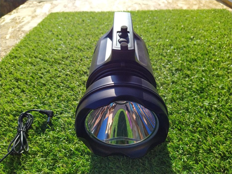 Lanterna Profesionala TD-6000 30W cu Led CREE L2 Pescuit Vanatoare
