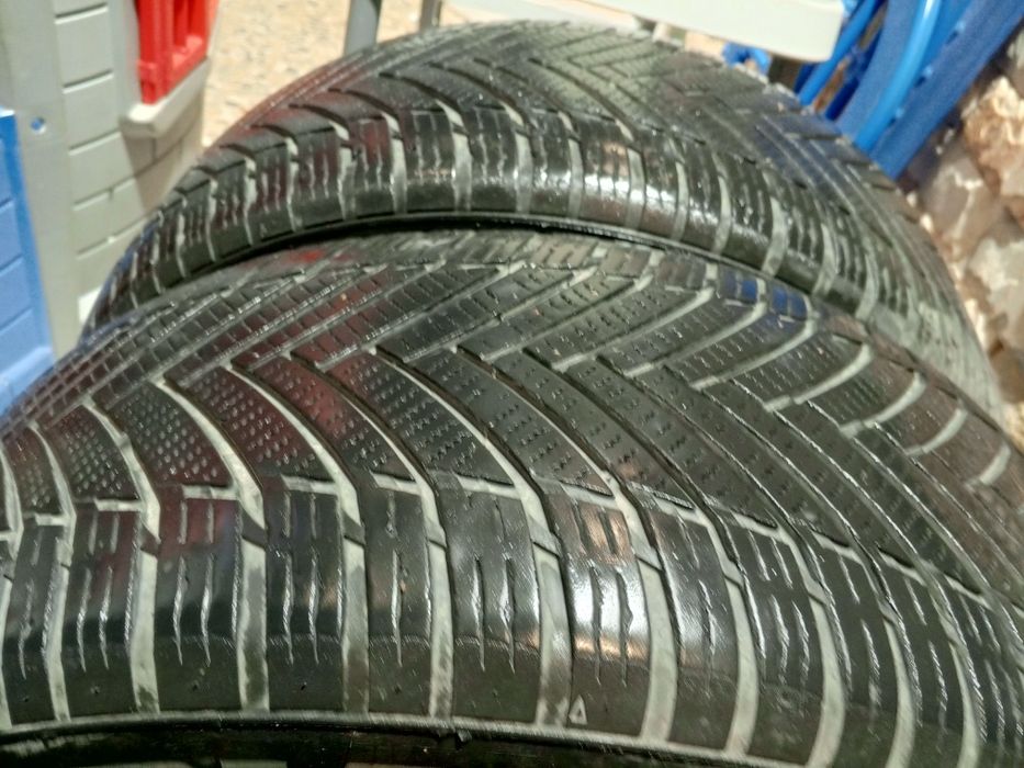 Balon IMPERIAL BU R17 235/55