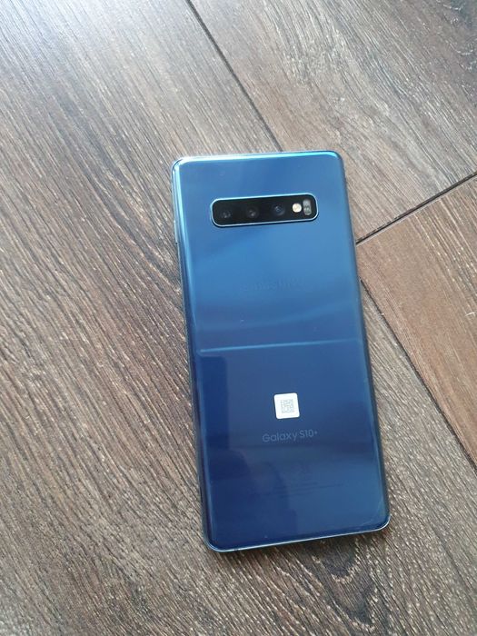 Samsung Galaxy S10 Plus (128MB) отлично състояние