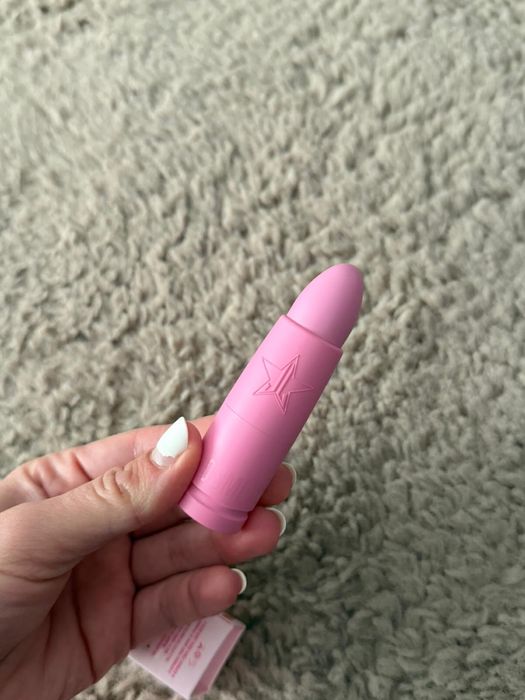 jeffree star cosmetics velvet trap ruj culoare man down