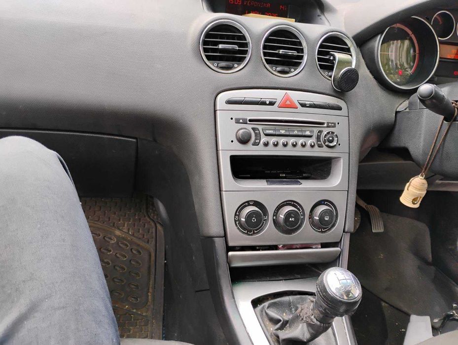 Пежо 308 десен волан 1.6hdi