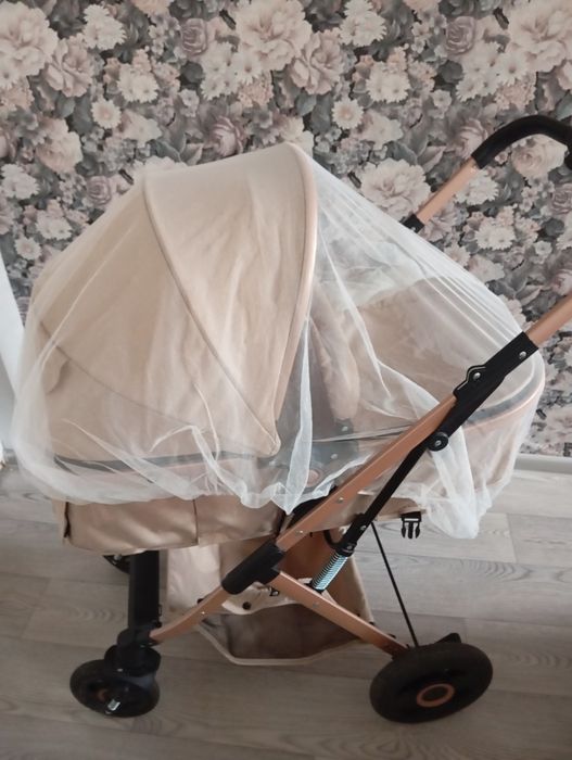 Продам детскую коляску