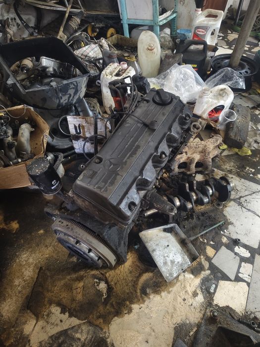 Продам 102 мотор от Мерседеса