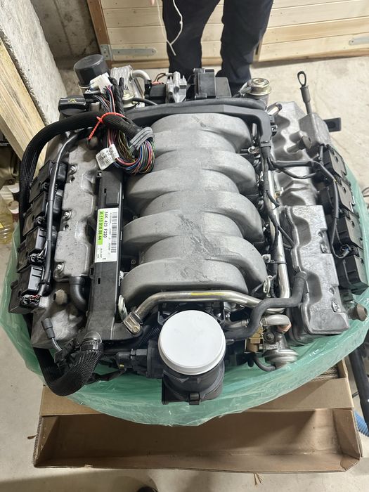 Двигател M113960 v8-5.0 Mercedes  306 коня