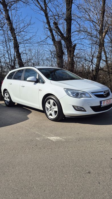 Vand Urgent Opel Astra J