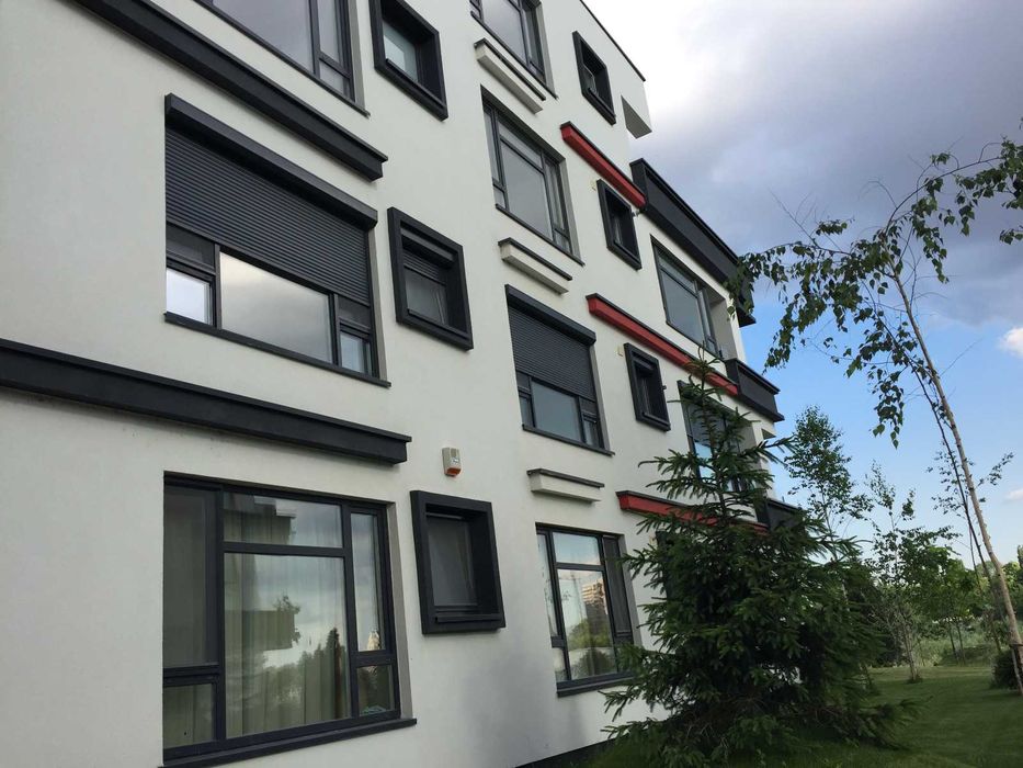 Rulouri Exterioare din Aluminiu - Usi de garaj