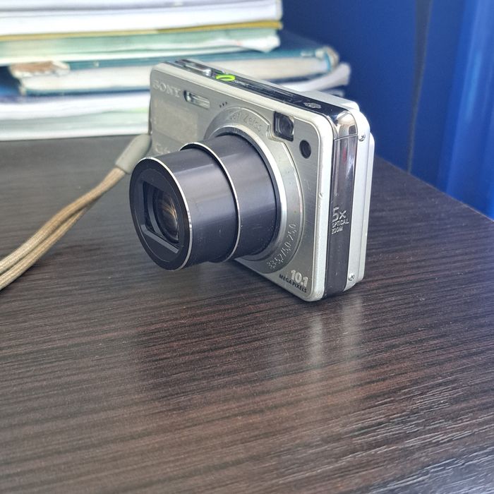 Sony cyber-shot DSC-W170