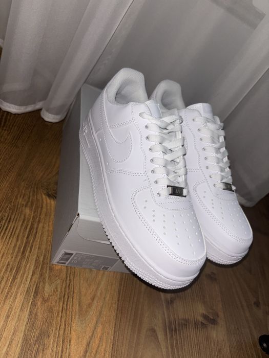 Adidasi Nike AirForce 1 Low white
