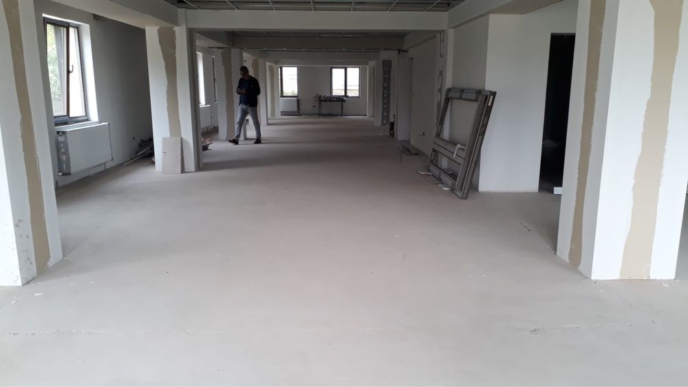 vand sau inchiriez spatii comerciale Iasi zona Tatarasi lac Venetiza