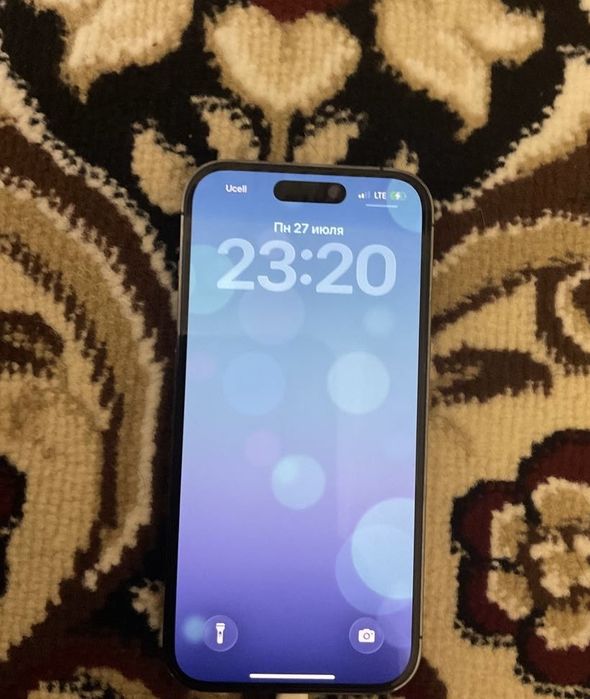 Iphone sotiladi.