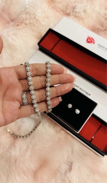 Set Angelic de argint cu pietre zirconiu AAA+