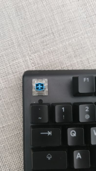 Tastatură Steelseries APEX 5  hybrid mechanical gaming keyboard
