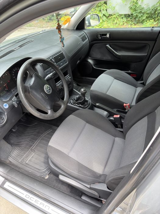 Vand Volkswagen golf 4 hatchback