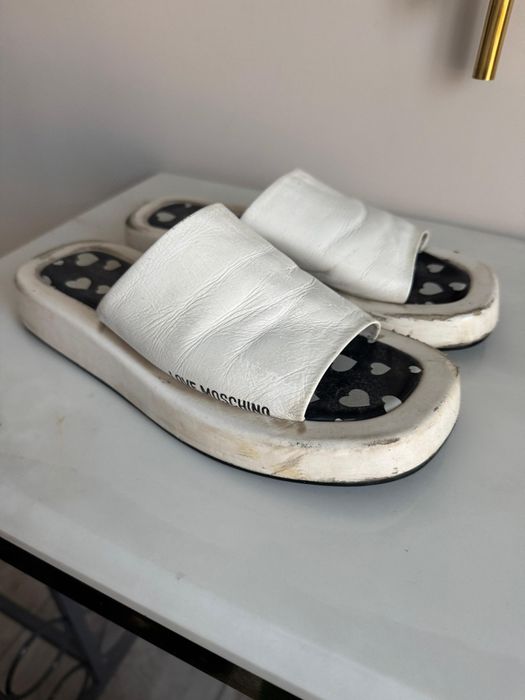 Продам обувь всё за 45000 тг