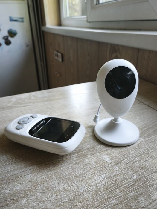 Видеоняня Baby Monitor 2.4” LCD | Ночная съёмка | Без интернета